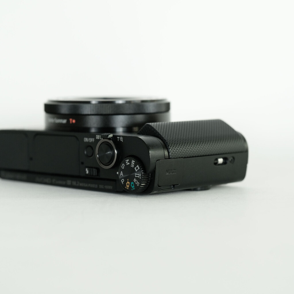 SONY Cyber-shot DSC-HX90V