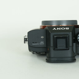 SONY α7 III(ILCE-7M3) SONY α7 III(ILCE-7M3)