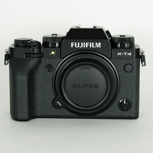 FUJIFILM X-T4