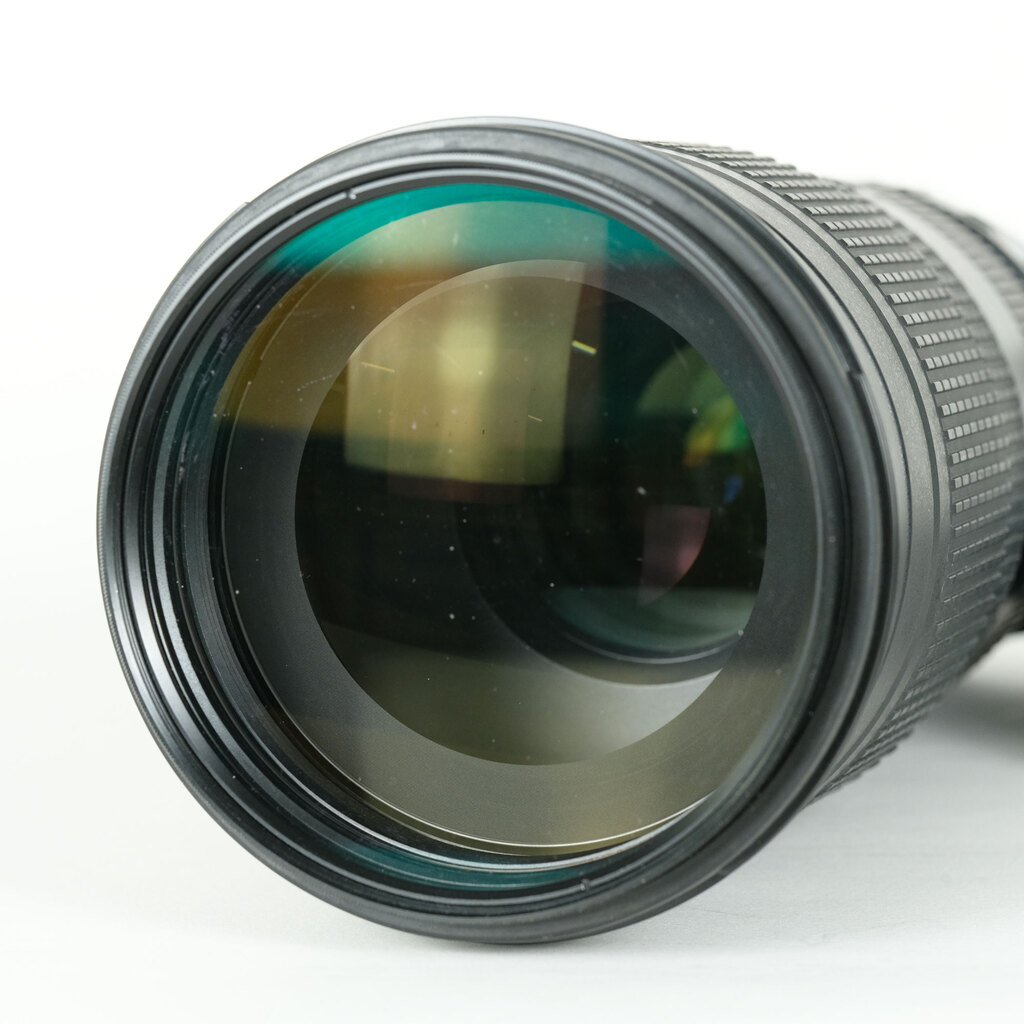 Nikon AF-S NIKKOR 200-500mm f/5.6E ED VR Nikon AF-S NIKKOR 200-500mm f/5.6E ED VR
