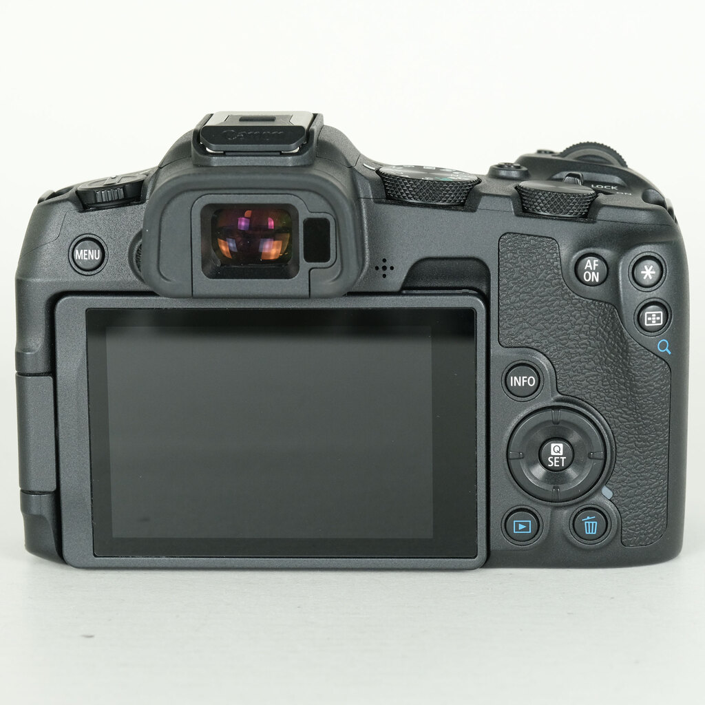 Canon EOS R8 [�{�f�B]