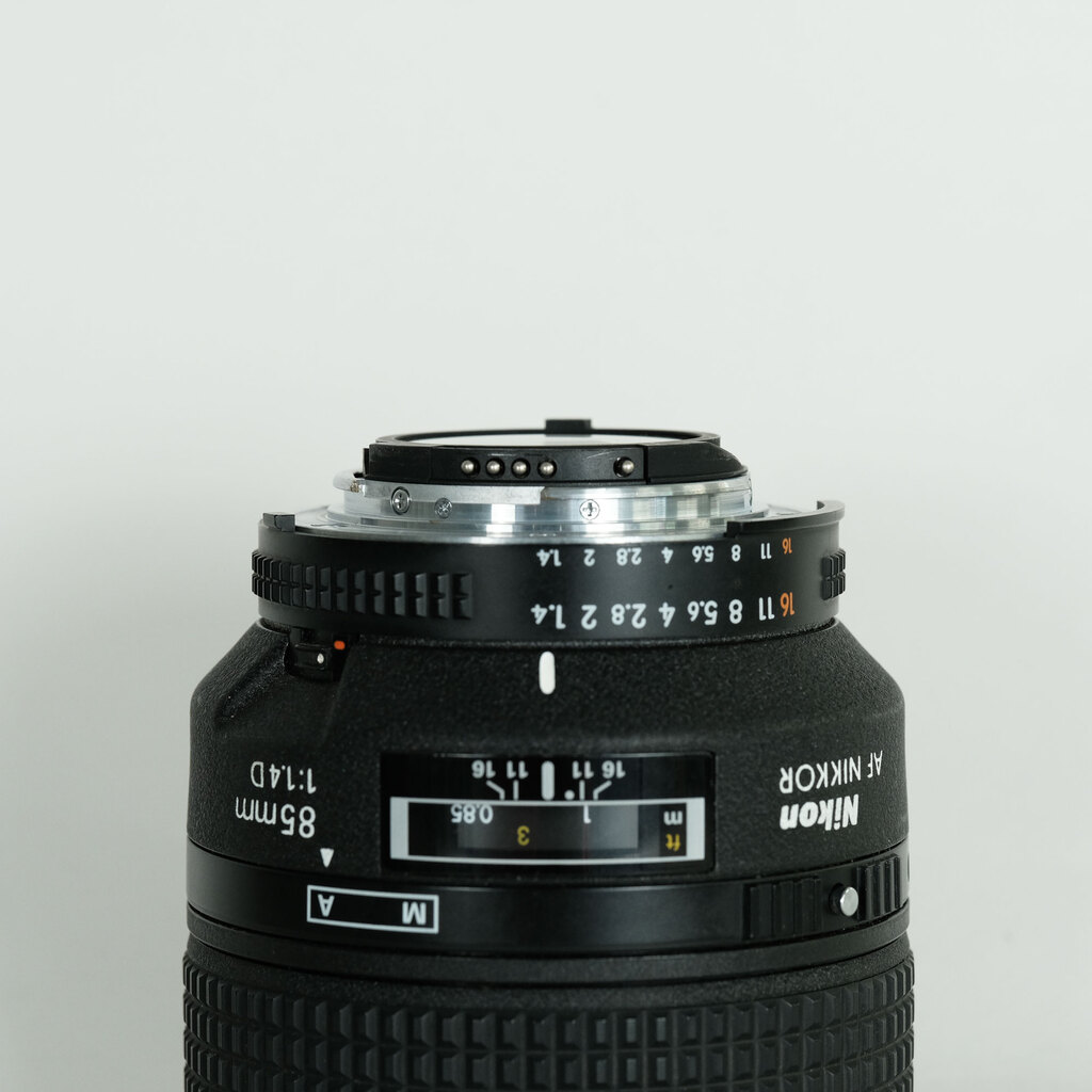 Nikon Ai AF Nikkor 85mm F1.4D IF