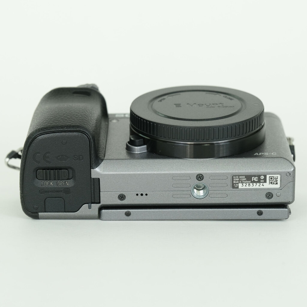 SONY α6000（ILCE-6000）
