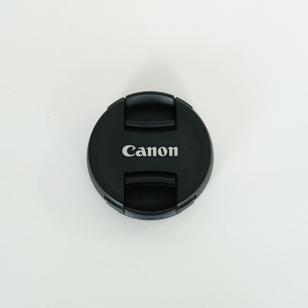 Canon RF35mm F1.8 MACRO IS STM