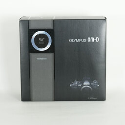 OLYMPUS OM-D E-M5 Mark II