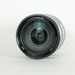 SONY E18-200mm F3.5-6.3 OSS SEL18200