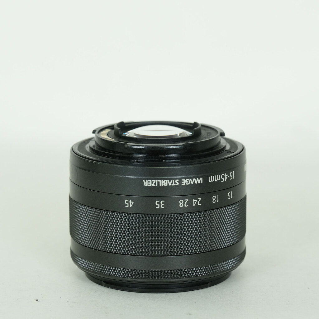 Canon EF-M15-45mm F3.5-6.3 IS STM