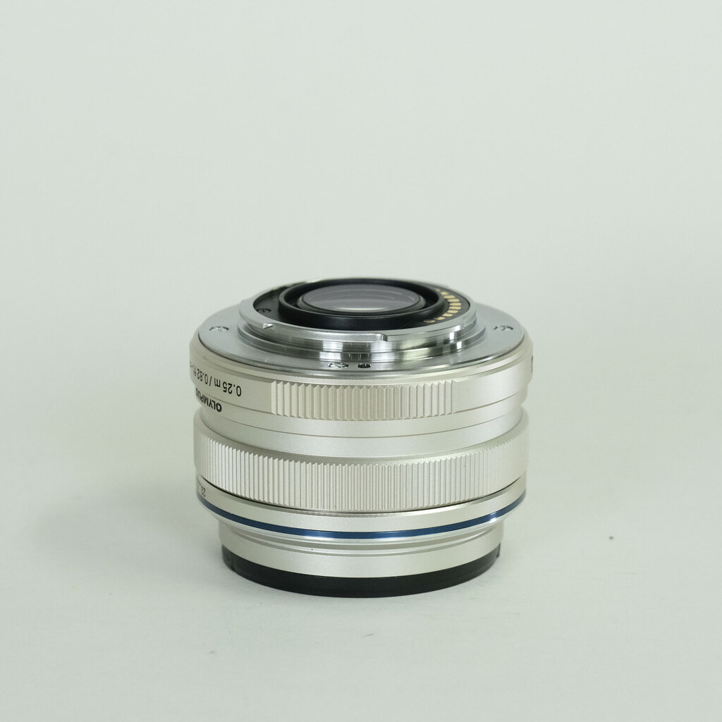 OLYMPUS M.ZUIKO DIGITAL 17mm F1.8