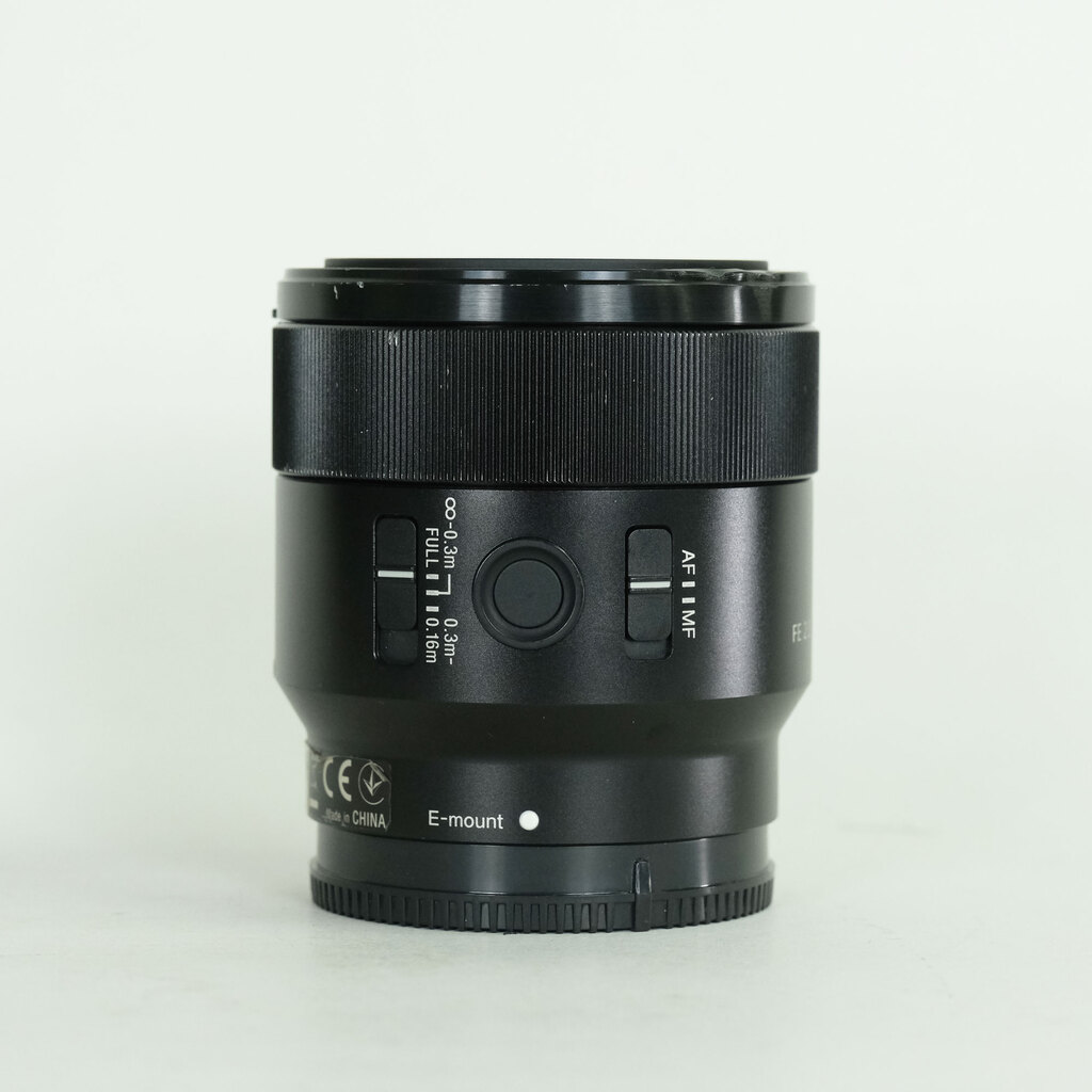 SONY FE 50mm F2.8 Macro SEL50M28 SONY FE 50mm F2.8 Macro SEL50M28