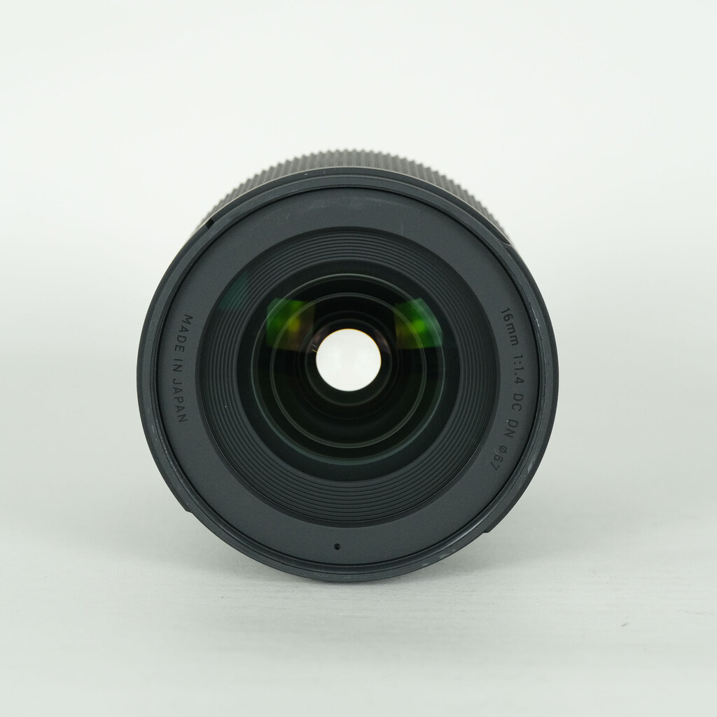 SIGMA 16mm F1.4 DC DN｜Contemporary [フジフイルムX用]の出品 | ONE