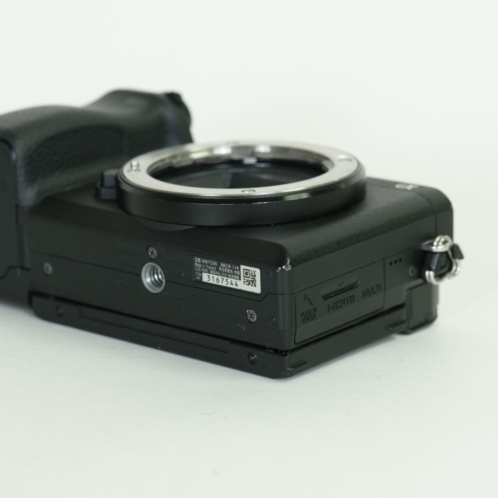 SONY α6400(ILCE-6400) SONY α6400(ILCE-6400)