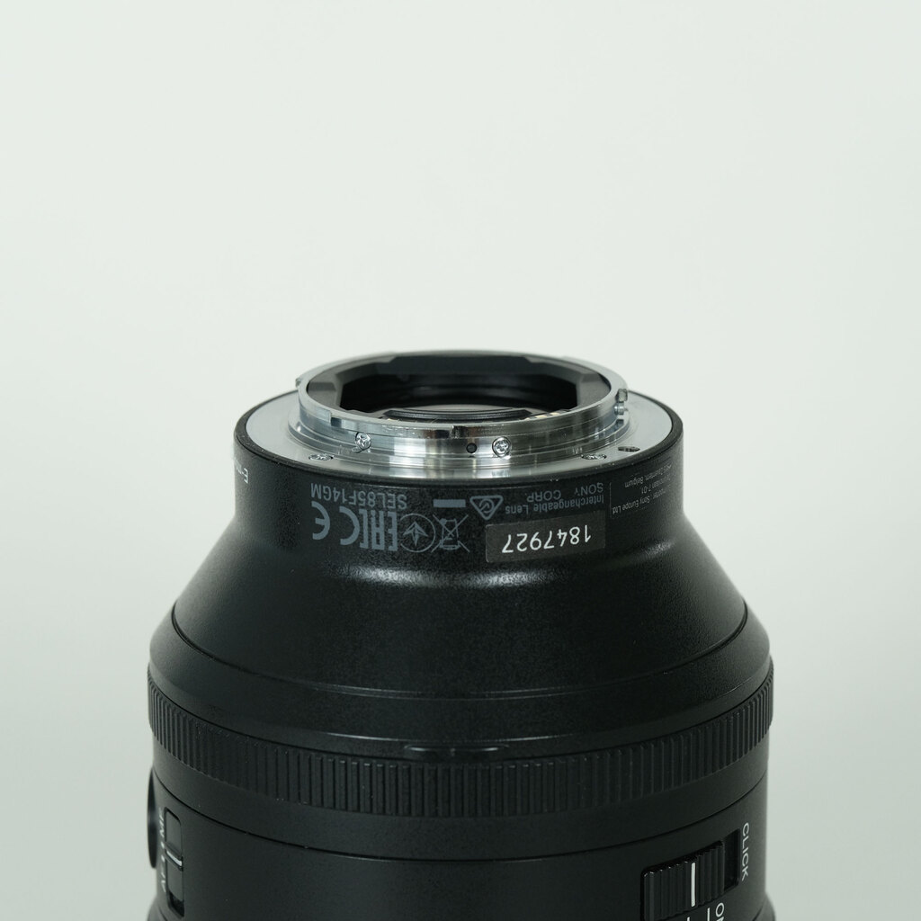 SONY FE 85mm F1.4 GM SEL85F14GMの出品 | ONE SCENE（ワンシーン）