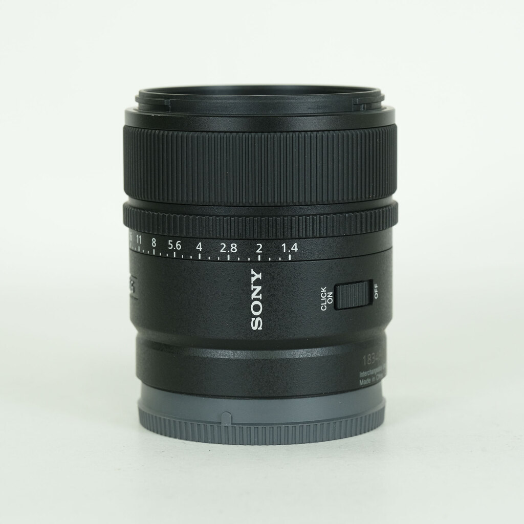 SONY E 15mm F1.4 G SEL15F14G