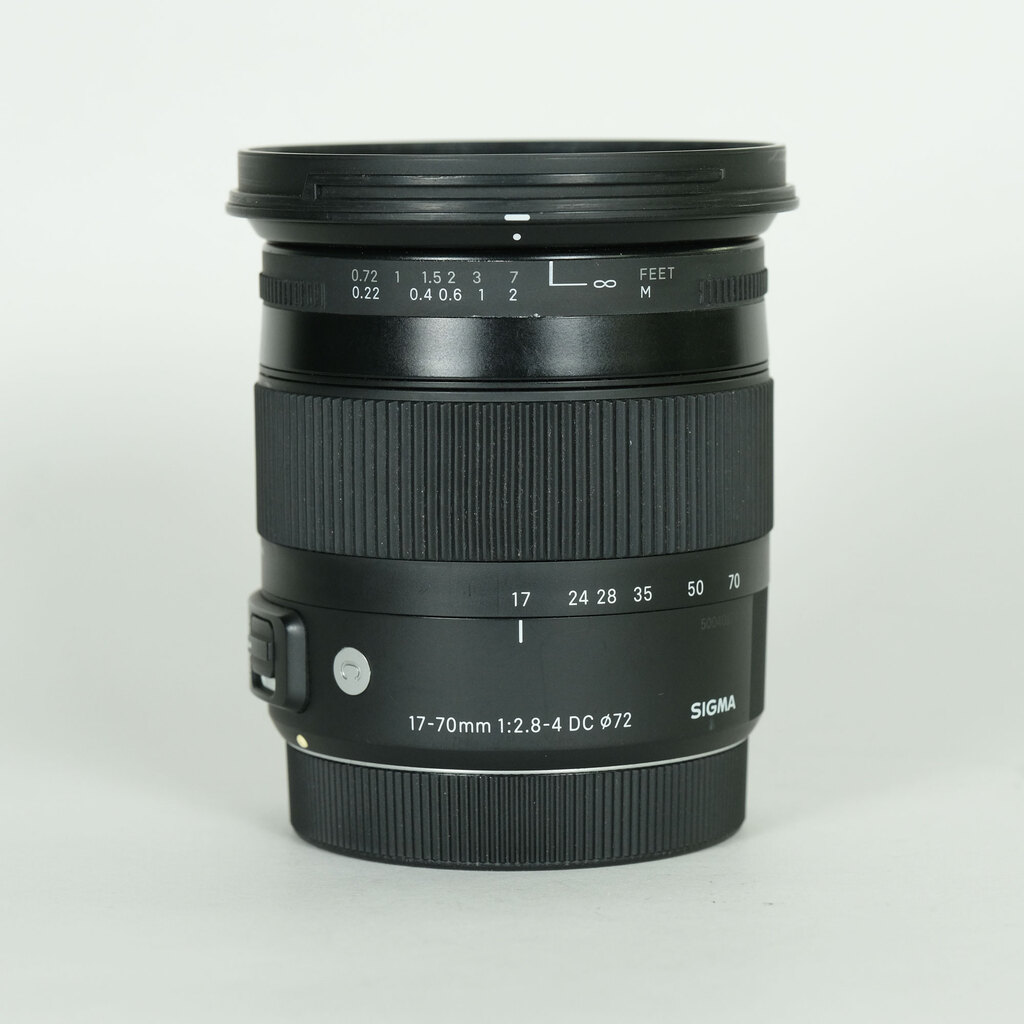 SIGMA 17-70mm F2.8-4 DC MACRO OS HSM | Contemporary [キヤノンEF用]