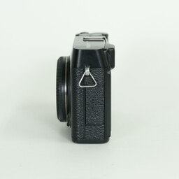 FUJIFILM X-E3