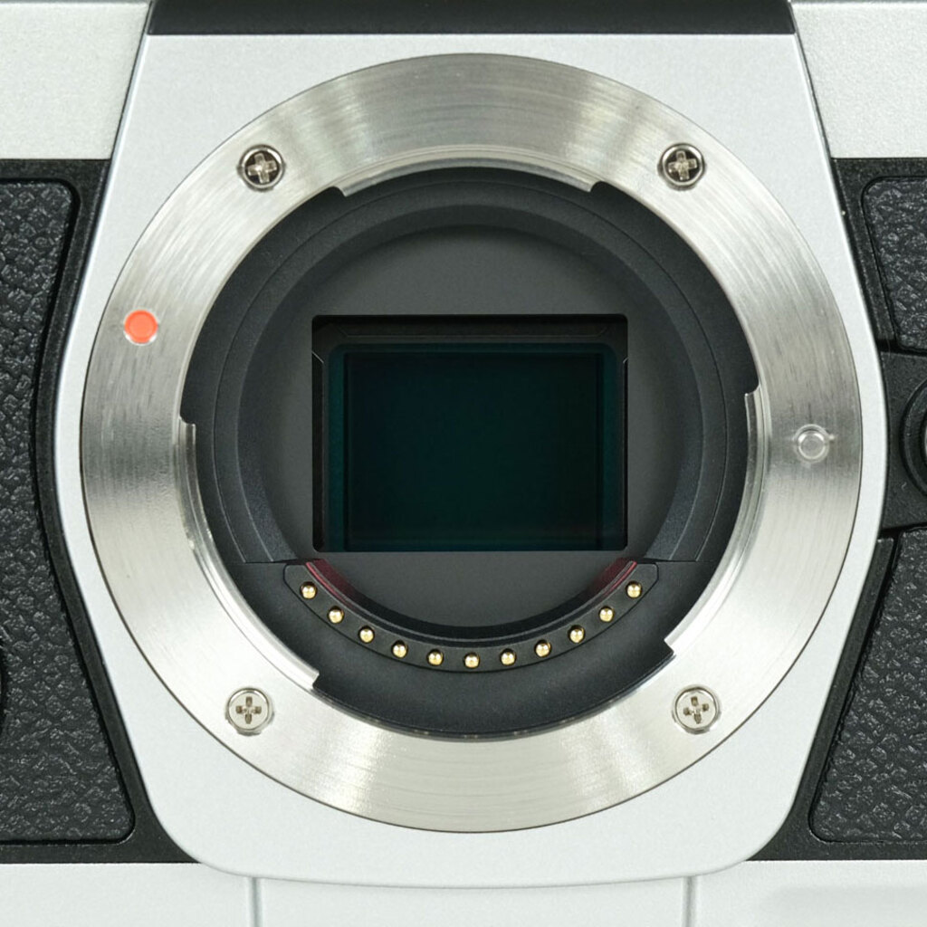OM SYSTEM OM-3