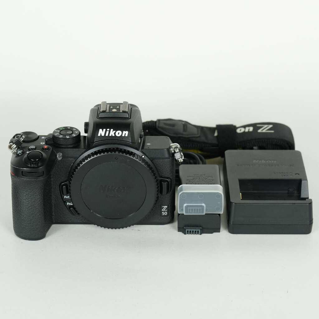 Nikon Z50の出品 | ONE SCENE（ワンシーン）