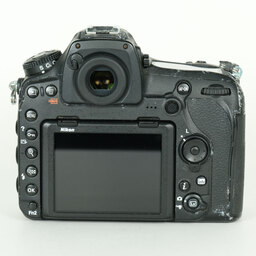 Nikon D850