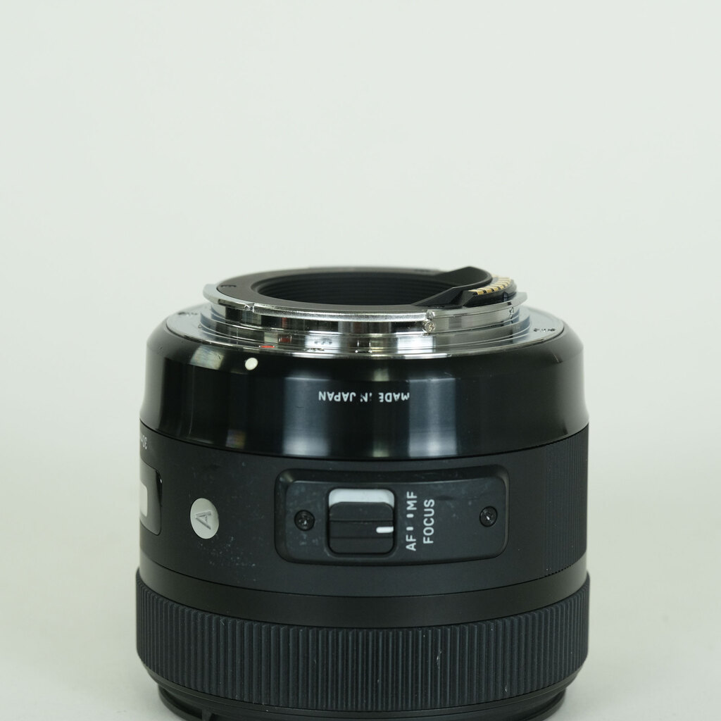 SIGMA 30mm F1.4 DC HSM | Art [キヤノン用]