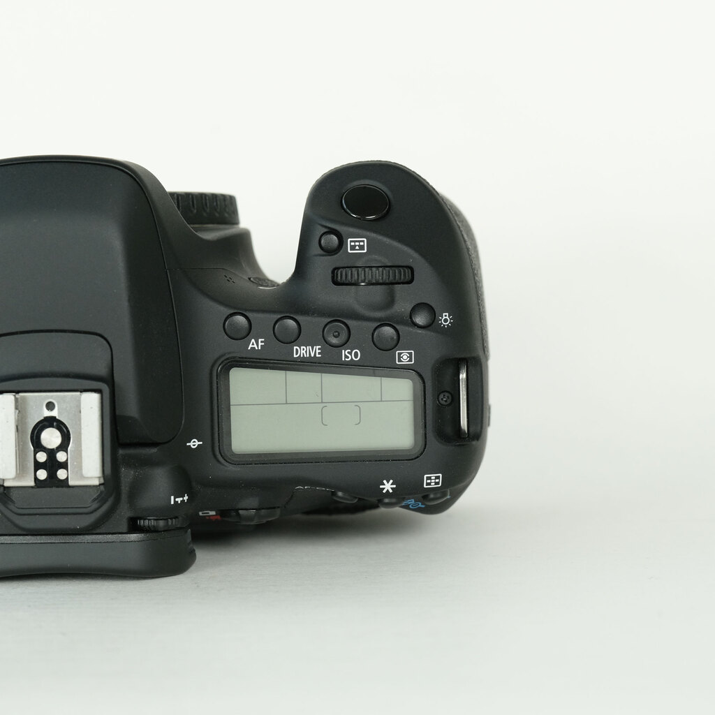 Canon EOS 80D Canon EOS 80D