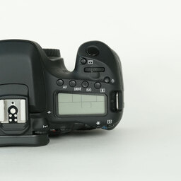 Canon EOS 80D Canon EOS 80D