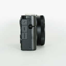 SONY Cyber-shot DSC-RX100M7