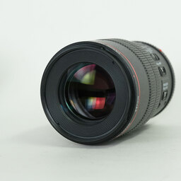 Canon EF100mm F2.8Lマクロ IS USM