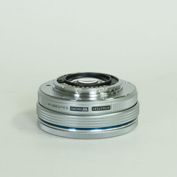 OLYMPUS M.ZUIKO DIGITAL ED 14-42mm F3.5-5.6 EZ シルバー