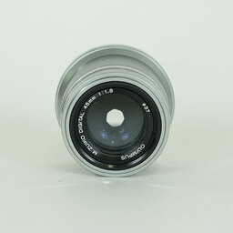 OLYMPUS M.ZUIKO DIGITAL 45mm F1.8