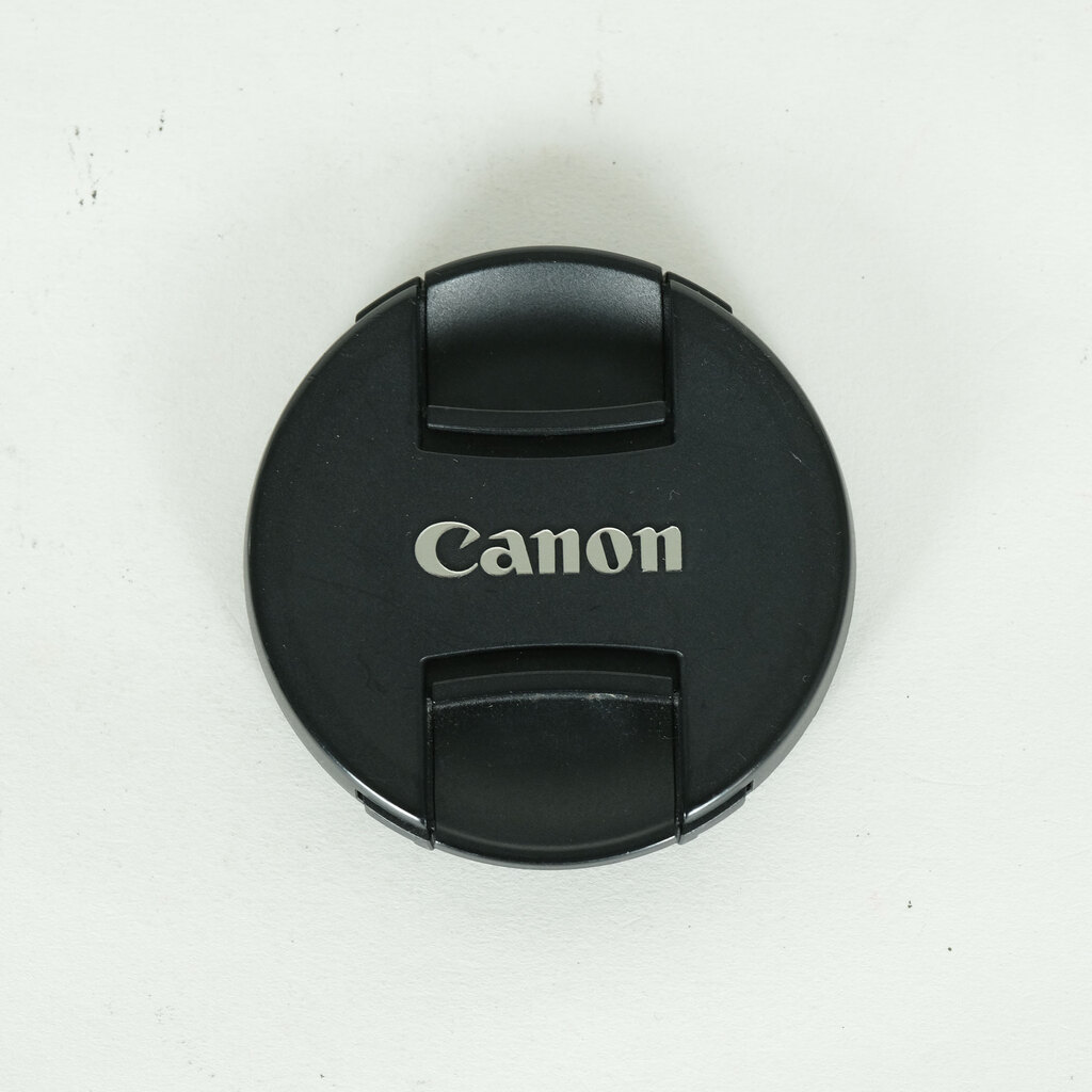 Canon EF-S10-18mm F4.5-5.6 IS STM