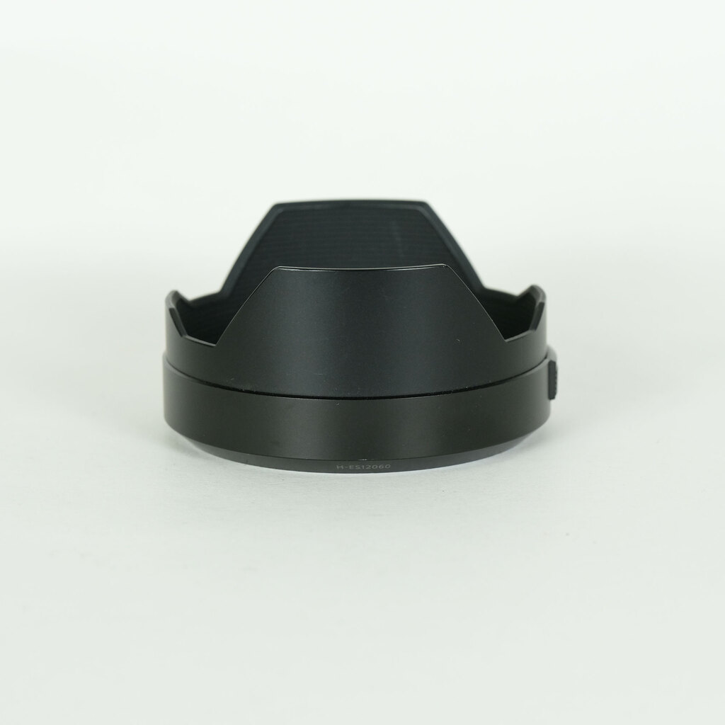 Panasonic LEICA DG VARIO-ELMARIT 12-60mm / F2.8-4.0 ASPH. / POWER O.I.S.