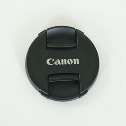 Nikon AF-S DX VR Zoom-Nikkor 18-200mm F3.5-5.6G IF-ED Nikon AF-S DX VR Zoom-Nikkor 18-200mm F3.5-5.6G IF-ED