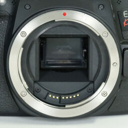 Canon EOS Kiss X8i