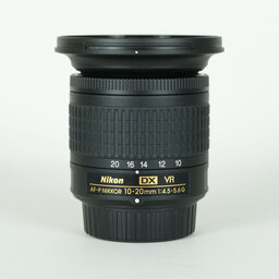 Nikon AF-P DX NIKKOR 10-20mm F4.5-5.6G VR