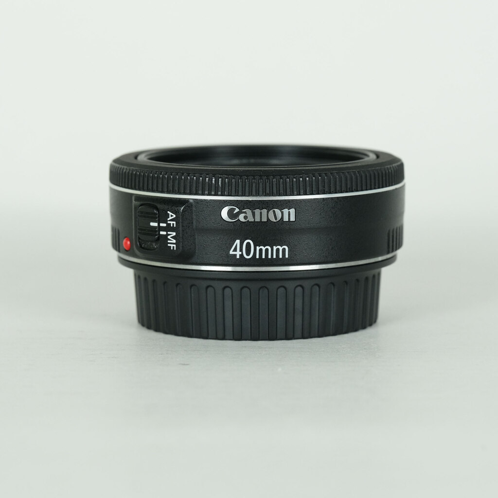 Canon EF40mm F2.8 STM