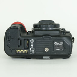 Nikon D300 ボディ