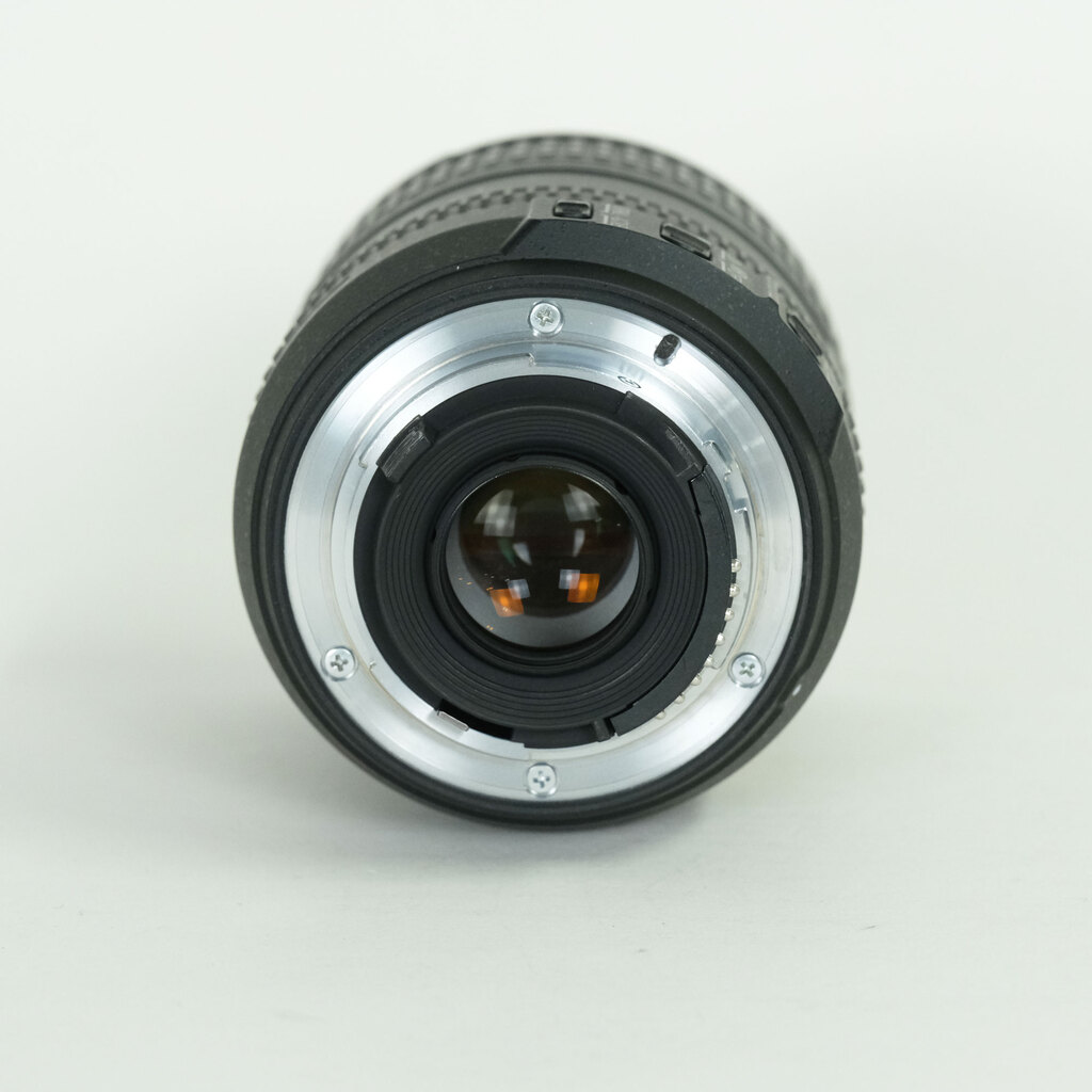 Nikon AF-S DX NIKKOR 16-85mm F3.5-5.6G ED VR