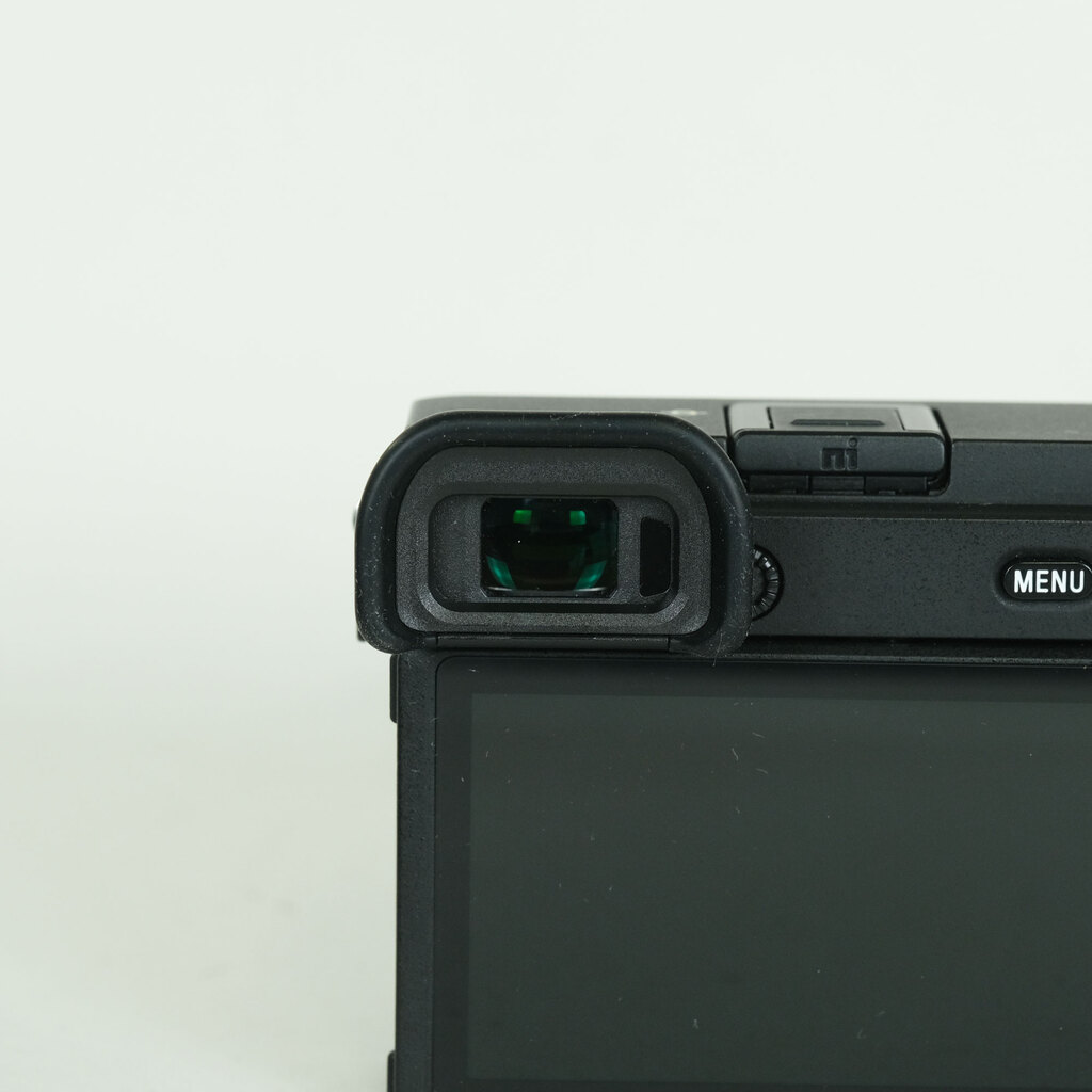 SONY α6600(ILCE-6600) SONY α6600(ILCE-6600)