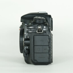 Nikon D500