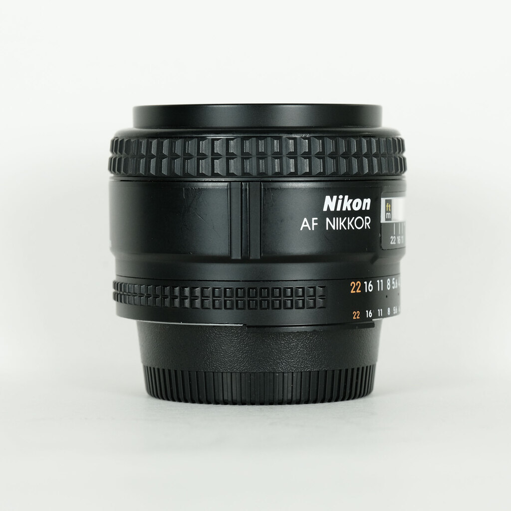 Nikon Ai AF Nikkor 24mm F2.8D