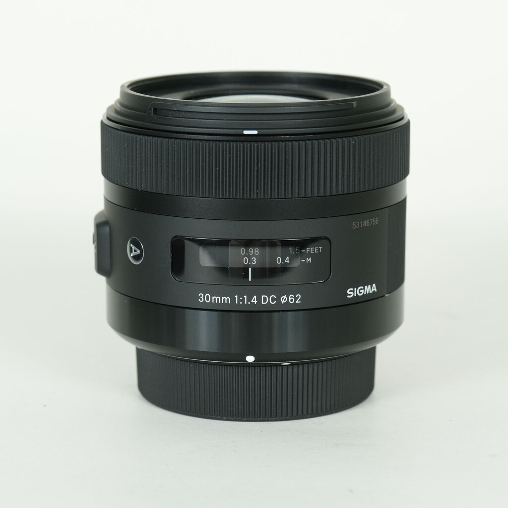 SIGMA 30mm F1.4 DC HSM�bArt [�y���^�b�N�XK�p]