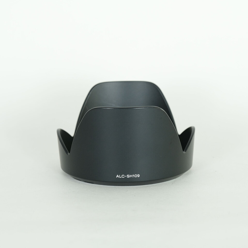 SONY E18-200mm F3.5-6.3 OSS SEL18200