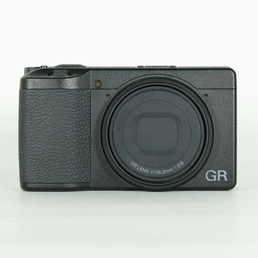 RICOH GR III
