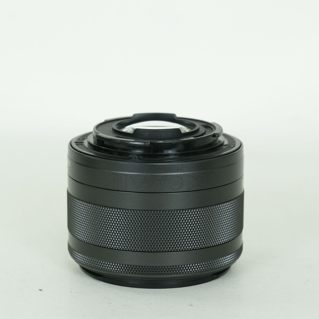 Canon EF-M15-45mm F3.5-6.3 IS STM