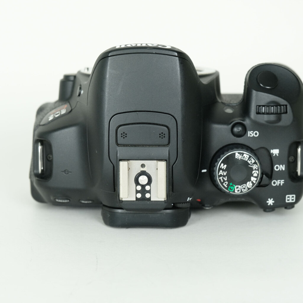 Canon EOS Kiss X6i　ボディ