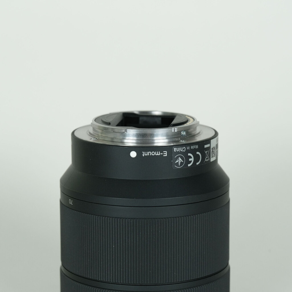 SONY FE 28-70mm F3.5-5.6 OSS SEL2870の出品 | ONE SCENE（ワンシーン）