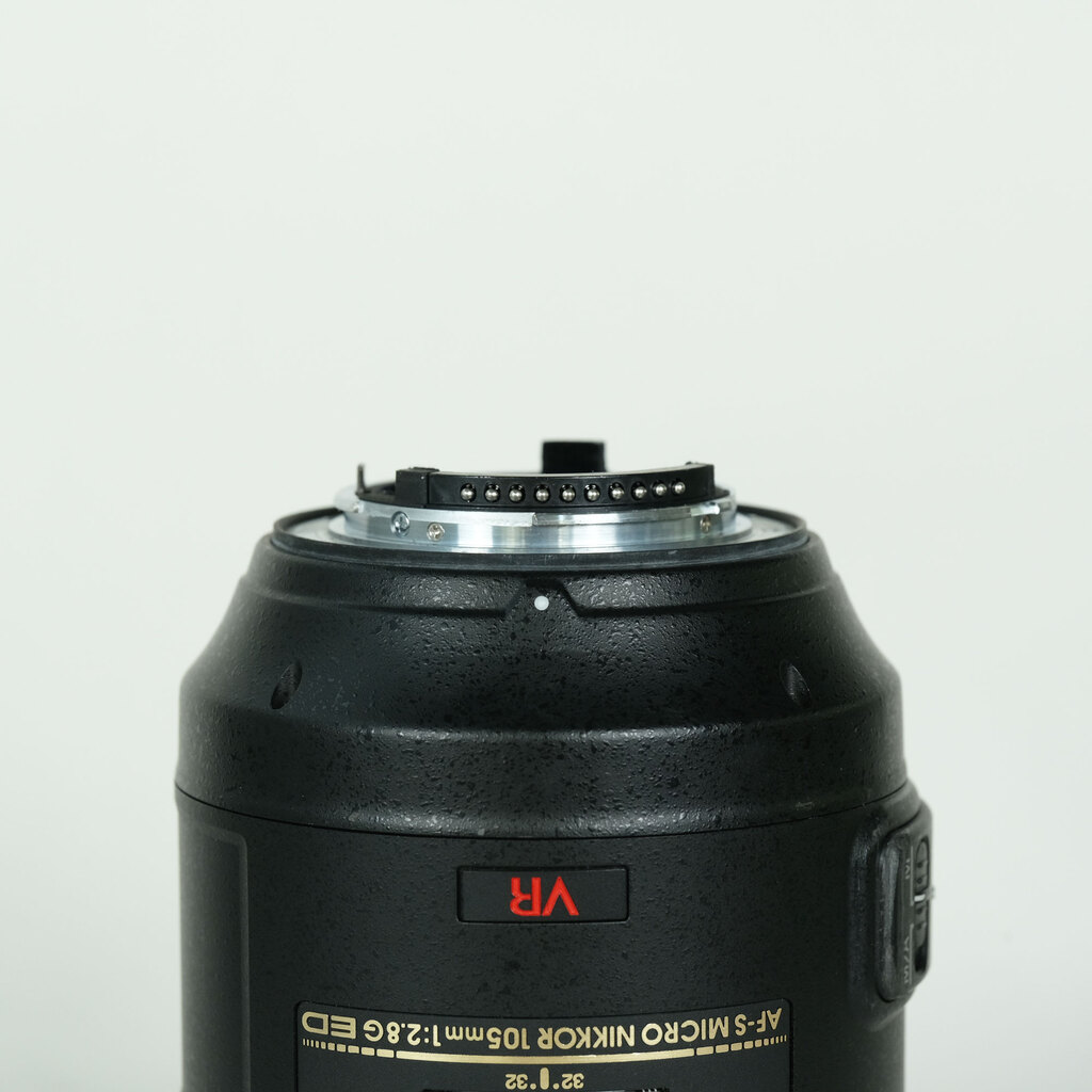 Nikon AF-S VR Micro-Nikkor 105mm f/2.8G IF-ED