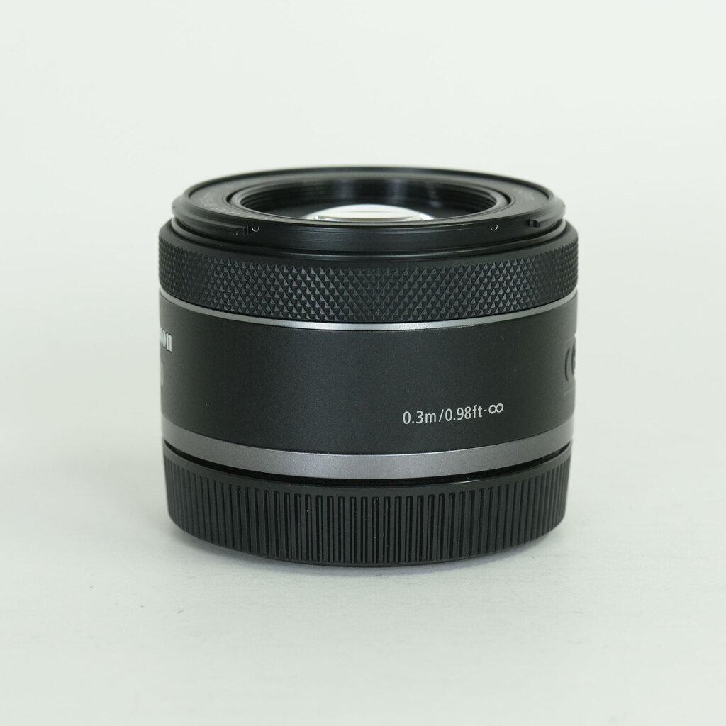 Canon RF50mm F1.8 STM