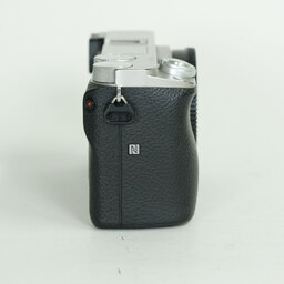 SONY α6000（ILCE-6000）