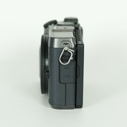Canon EOS M6 Canon EOS M6